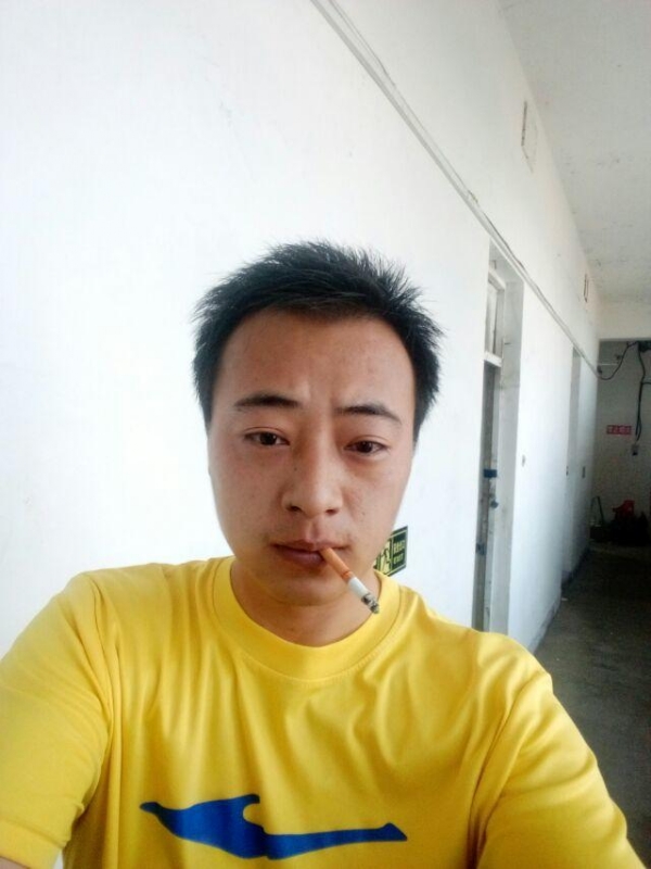 云淡风轻的第二张照片--太原相亲服务中心