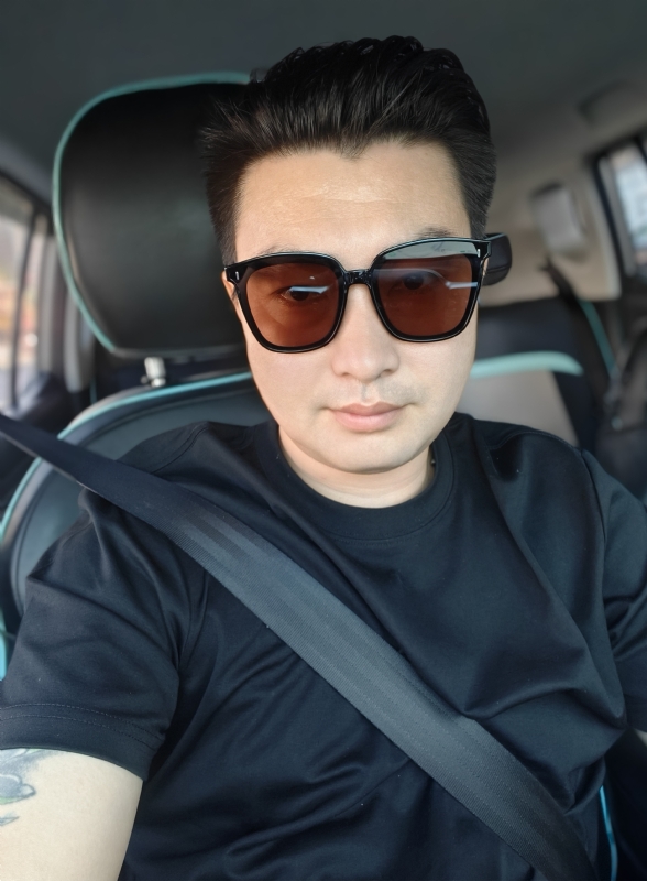 凡哥的第一张照片--太原相亲服务中心