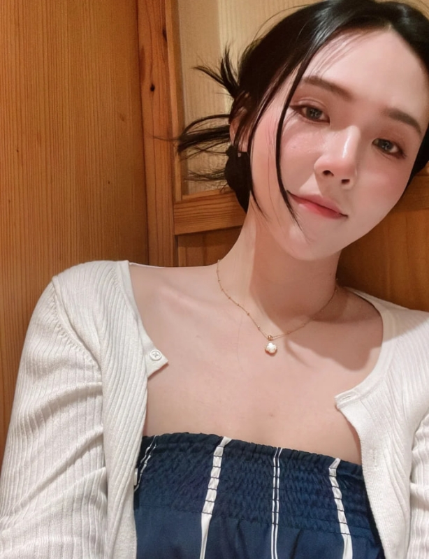 lina的第一张照片--太原相亲服务中心