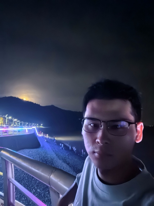 曾菜的第一张照片--太原相亲服务中心