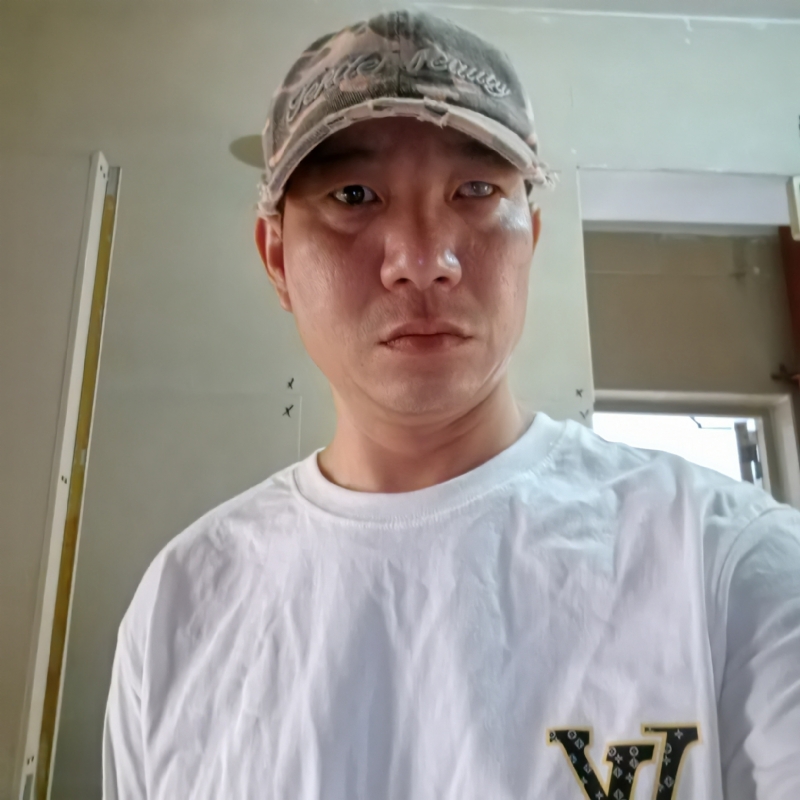 小心做人的第一张照片--太原相亲服务中心