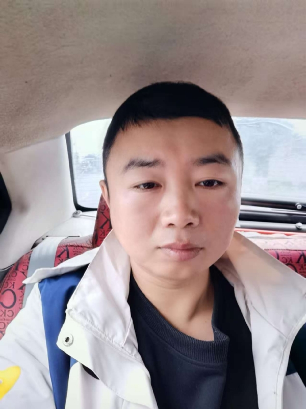 随缘的第二张照片--太原相亲服务中心