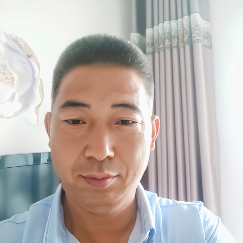 雨中漫步的第一张照片--太原相亲服务中心