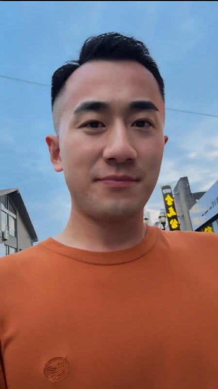 往事随风的第一张照片--太原相亲服务中心