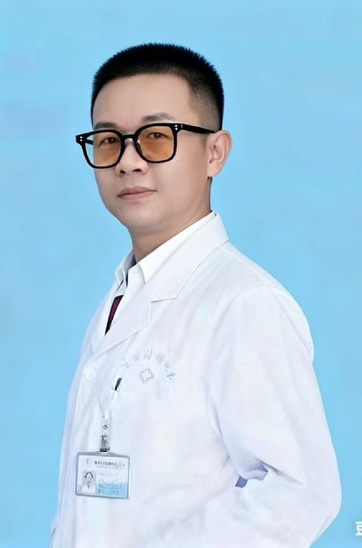 晚风过境的第二张照片--太原相亲服务中心