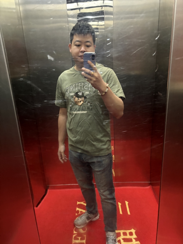 小张的第一张照片--太原相亲服务中心