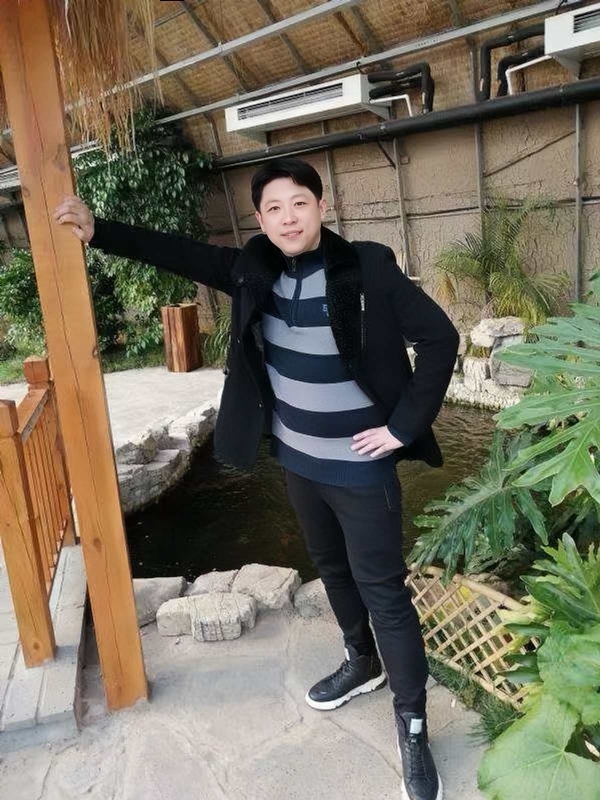 语堂的第一张照片--太原相亲服务中心