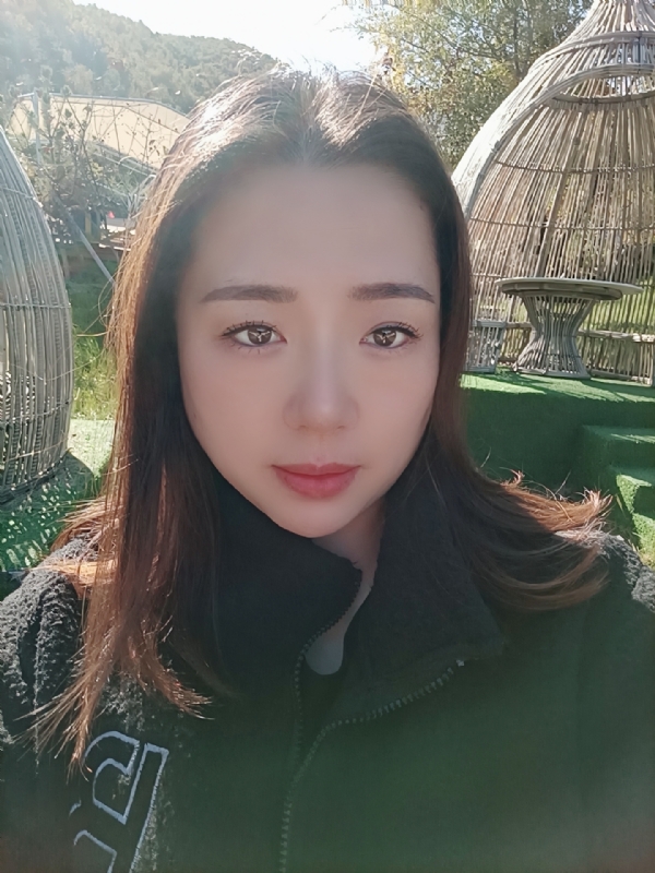 阿燕的第一张照片--太原相亲服务中心