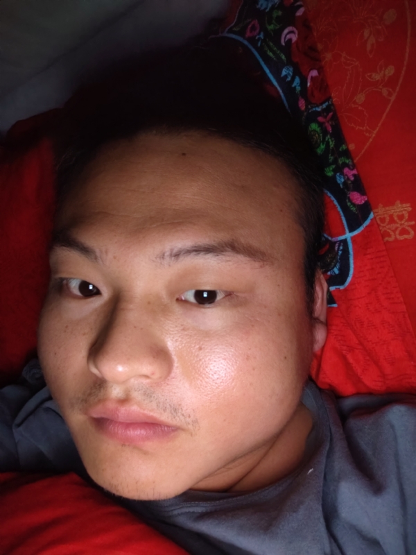 大黄的第一张照片--太原相亲服务中心