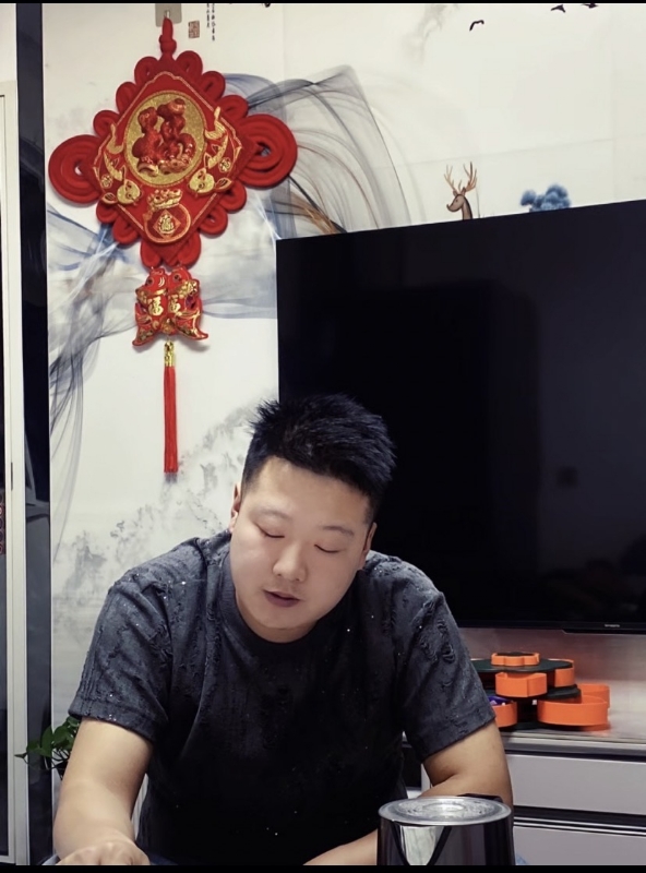 态度即答案的第一张照片--太原相亲服务中心