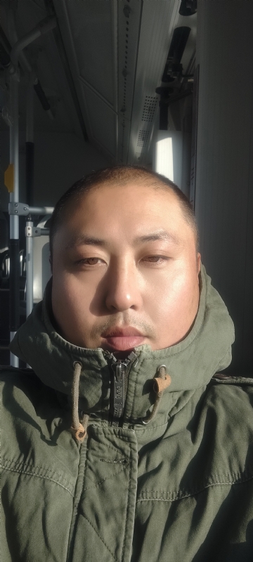 向往生活的第一张照片--太原相亲服务中心