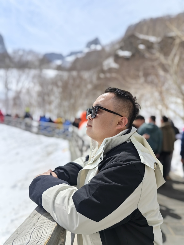 小龙的第一张照片--太原相亲服务中心