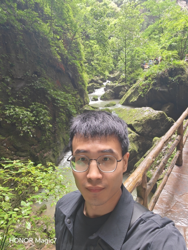 美丑不过一张脸的第二张照片--太原相亲服务中心