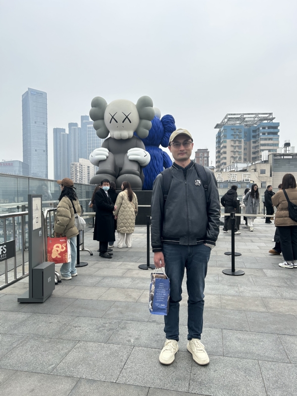 隆云的第一张照片--太原相亲服务中心