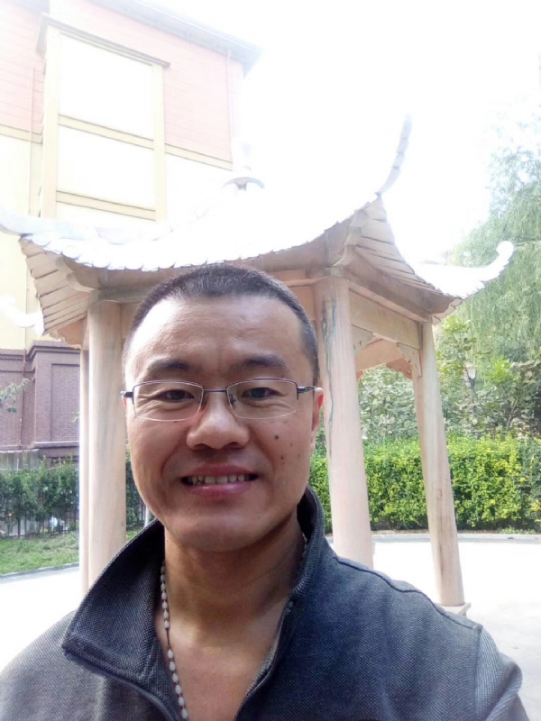 撸起袖子加油干的第一张照片--太原相亲服务中心