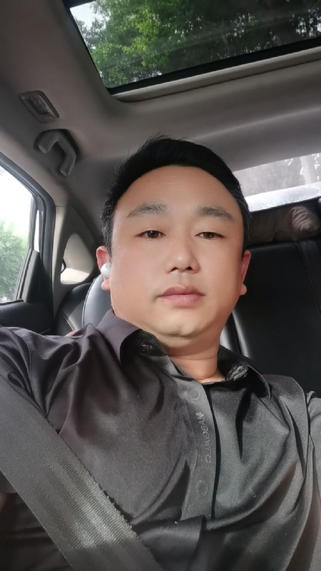 老烽的第一张照片--太原相亲服务中心