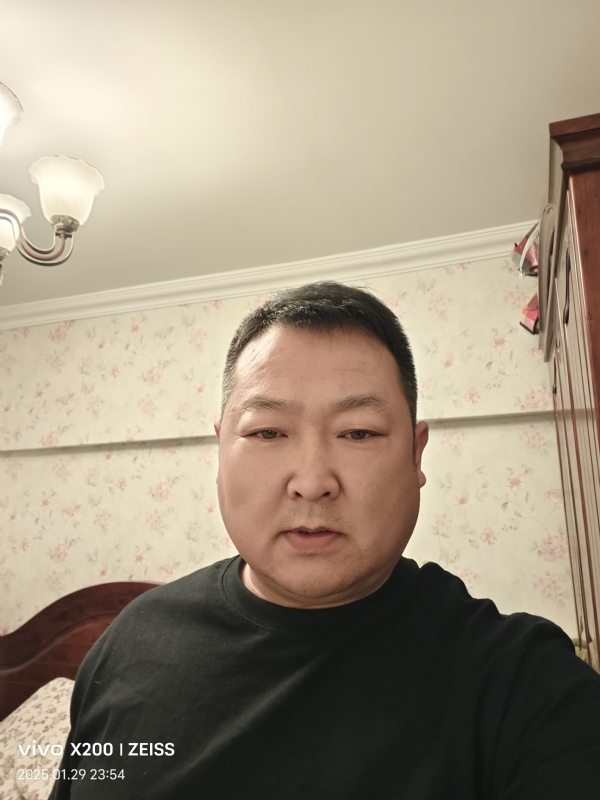 峰哥的第一张照片--太原相亲服务中心