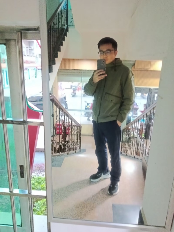 沧海一粟的第三张照片--太原相亲服务中心