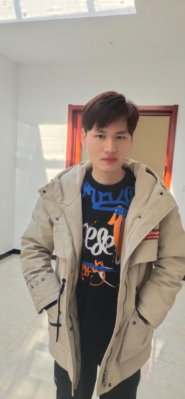 真诚的小帅的第一张照片--太原相亲服务中心