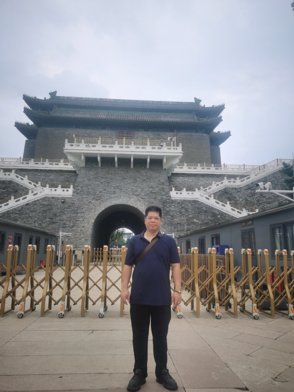 伟哥的第一张照片--太原相亲服务中心