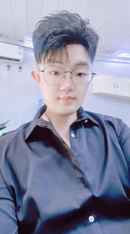 赵财进宝的第二张照片--太原相亲服务中心