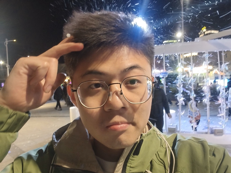 独揽星河的第一张照片--太原相亲服务中心