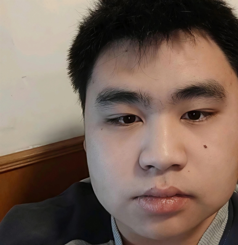 白泽的第一张照片--太原相亲服务中心