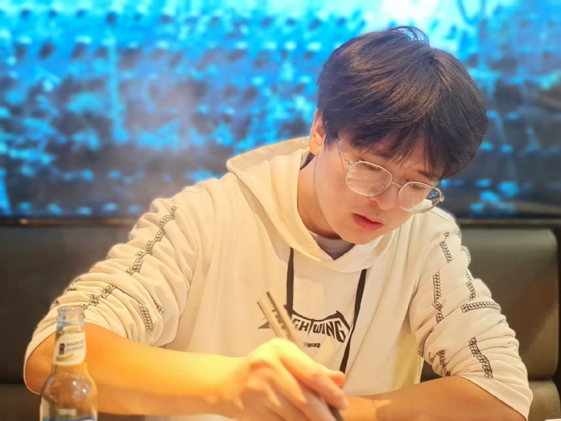 倾尽的第二张照片--太原相亲服务中心