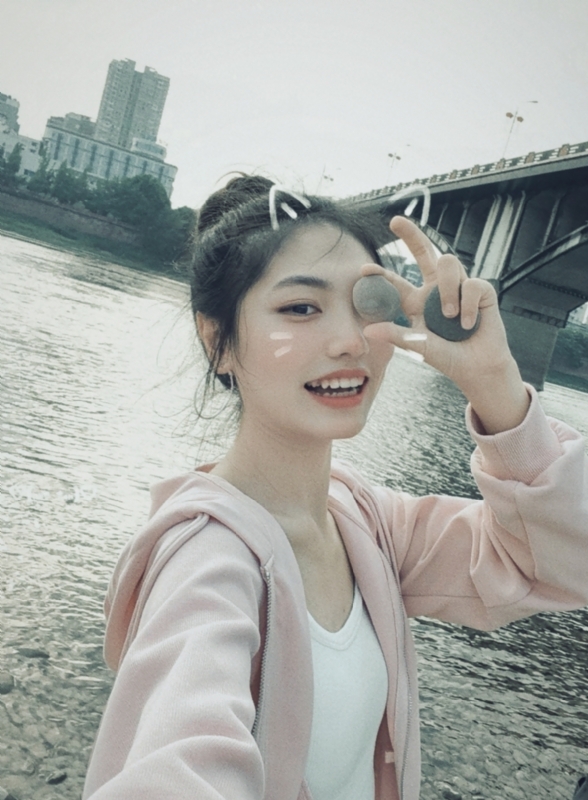 昭十晰的第二张照片--太原相亲服务中心