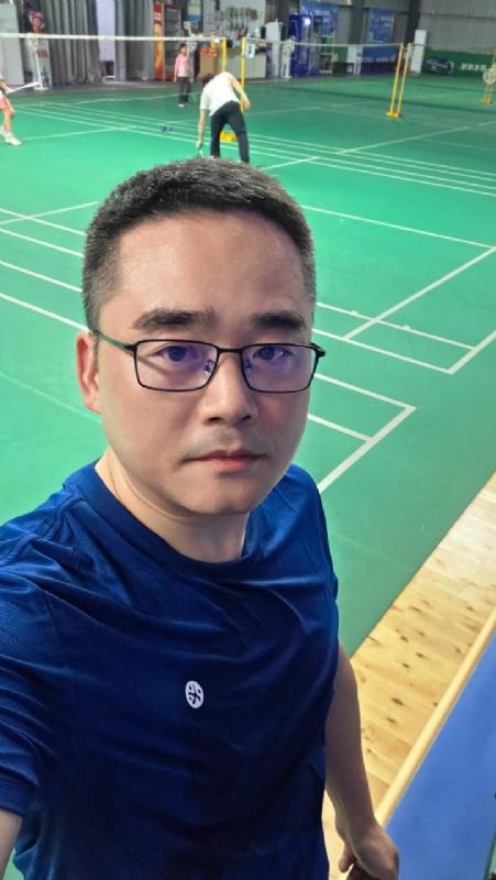 书中隐的第一张照片--太原相亲服务中心