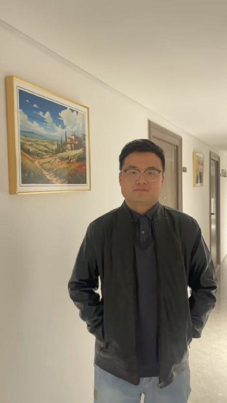 半瓶子的第三张照片--太原相亲服务中心