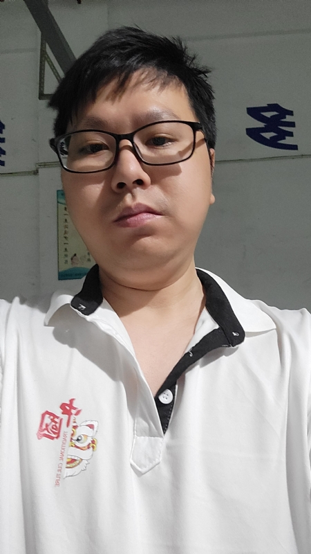 义星人的第一张照片--太原相亲服务中心