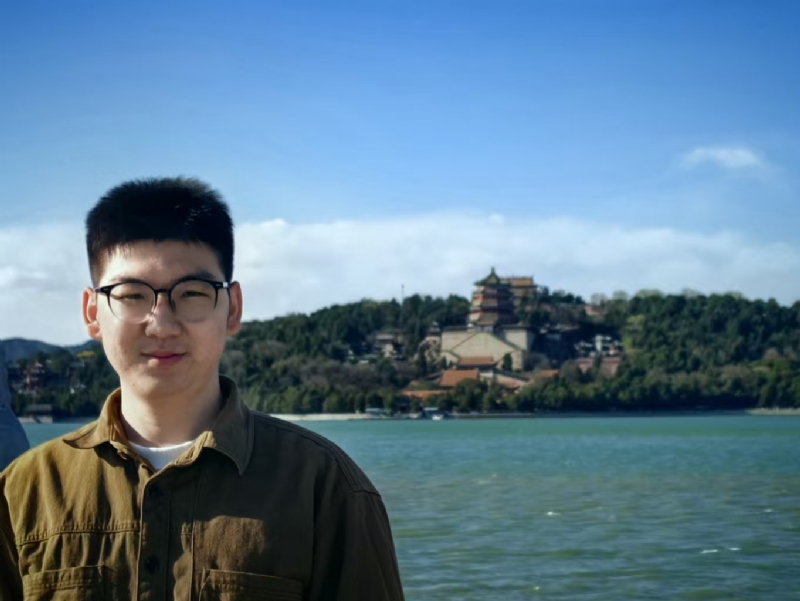 锦瑟无端五十弦的第二张照片--太原相亲服务中心