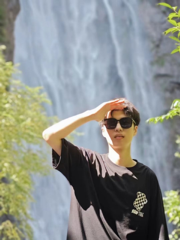 大橙子的第一张照片--太原相亲服务中心