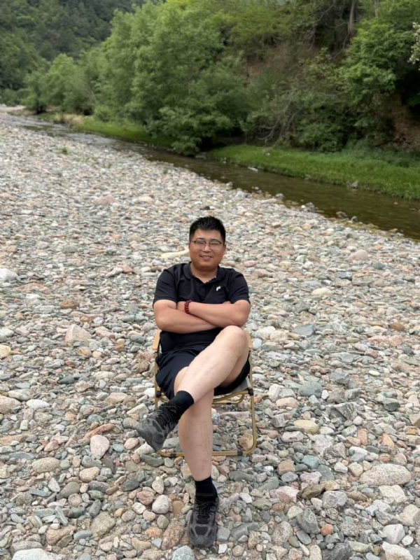 杨先生的第一张照片--太原相亲服务中心