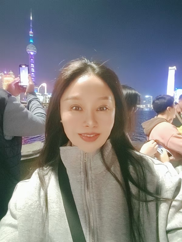 宁倩的第二张照片--太原相亲服务中心