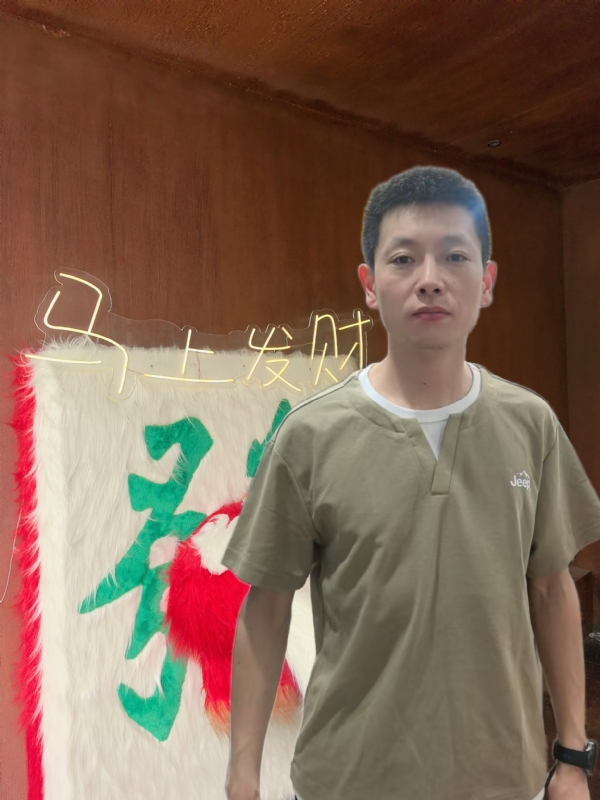 寻光的第一张照片--太原相亲服务中心